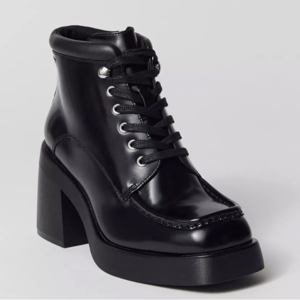 Chunky Vagabond Brooke Heeled Ankle Boots